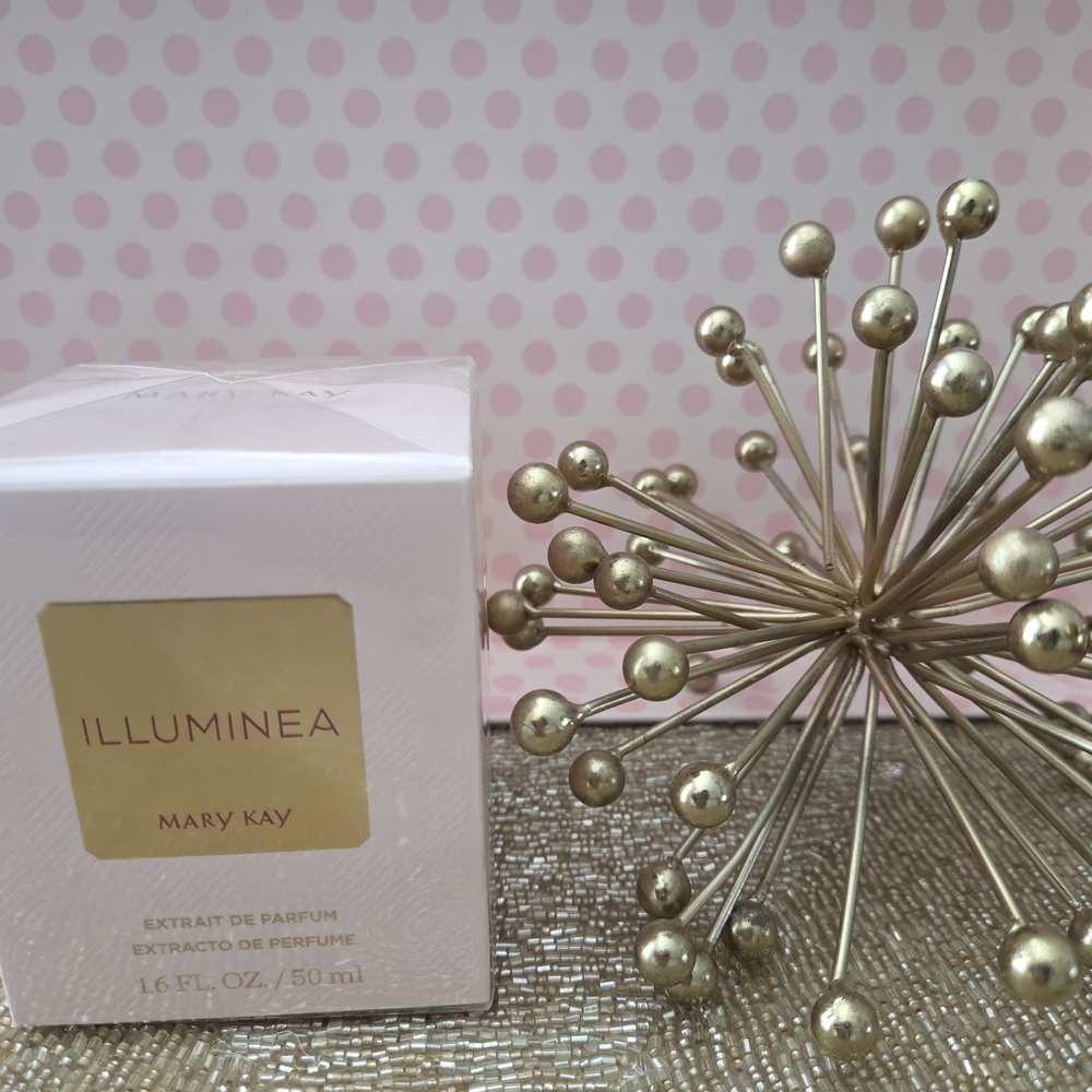 Illuminea- By Mary Kay